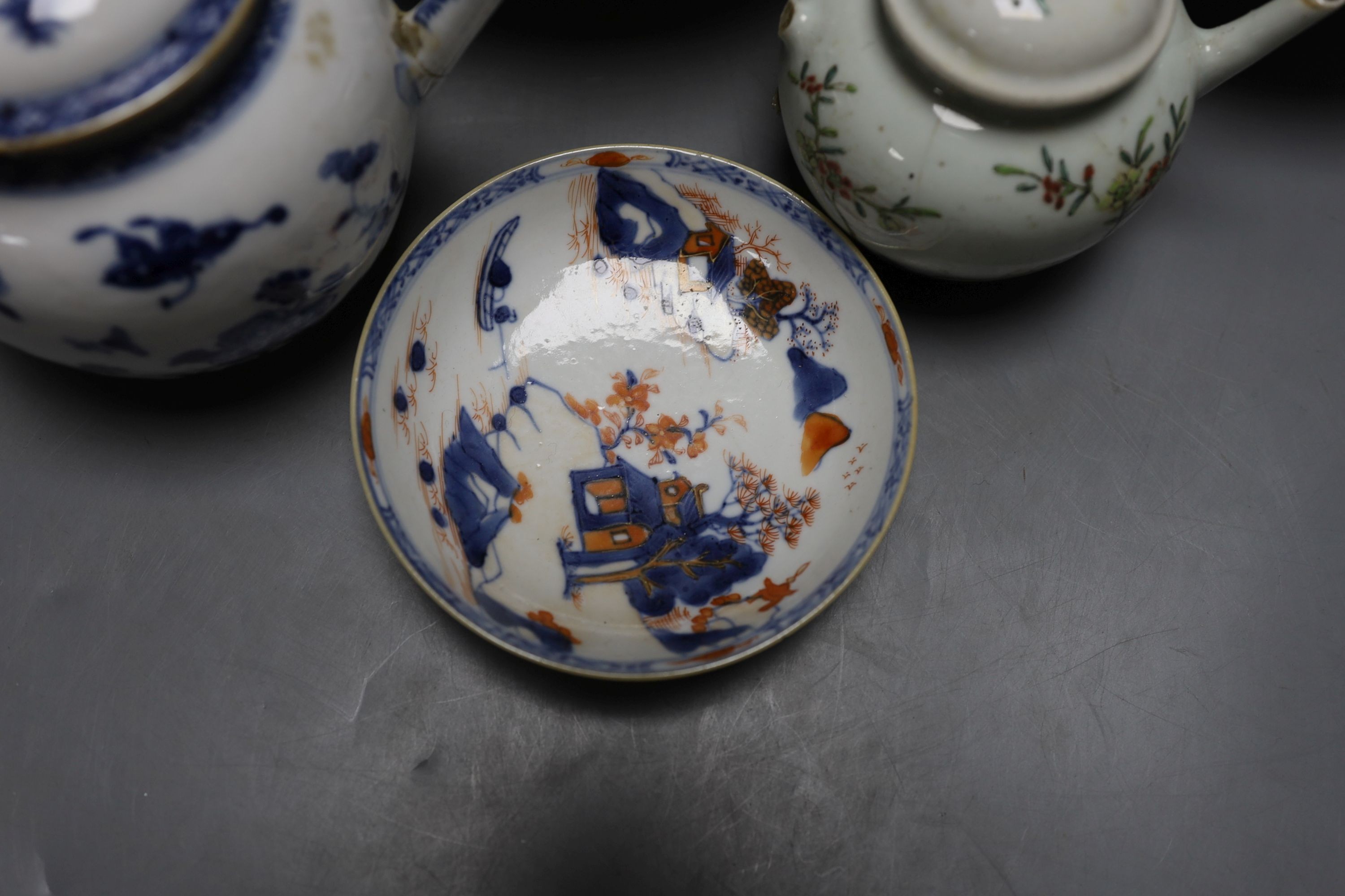 18th century Chinese Export porcelain - wucai bowl (19cm.) two famille rose bowls etc. (6)
